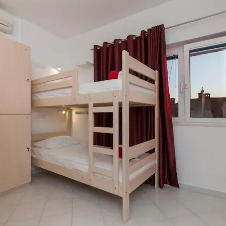 Free Bird - Bed In Four Bed Mixed 2